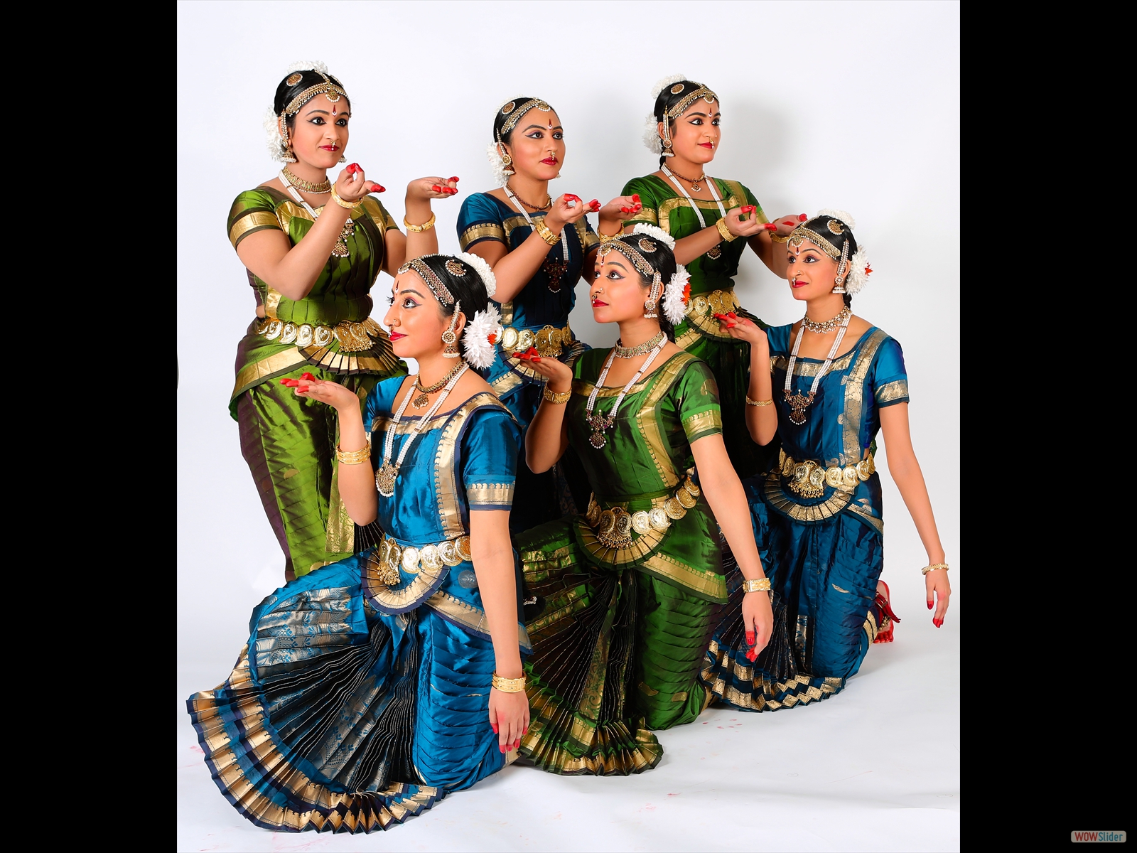 Jinoo Vargheese and Group